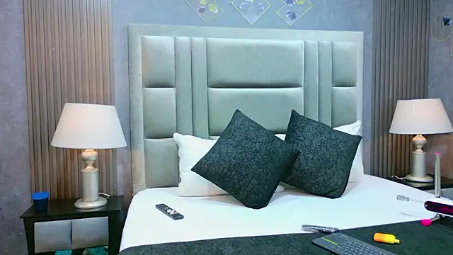 MiaSweeths online show from 15, 1, 2026