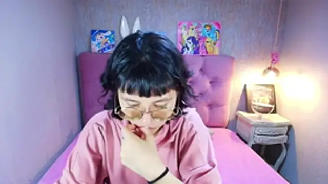 charlottemoonxz online show from 24, 5, 2026
