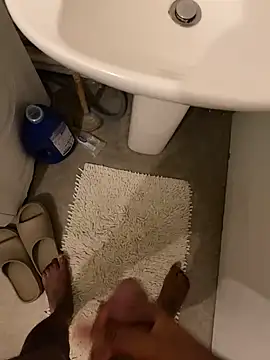 Snapshot of damien954 chatting on 19, 12, 2025 damien954 online show from 19, 12, 2025