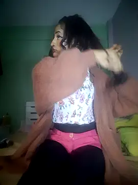 Snapshot of GoddessVee chatting on 4, 3, 2026 GoddessVee online show from 4, 3, 2026