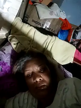 Snapshot of Surreyaa chatting on 3, 10, 2025 Surreyaa online show from 3, 10, 2025