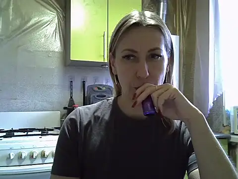 AshleyXHoney online show from 16, 12, 2025