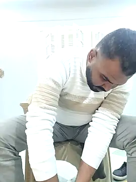 Snapshot of ListedLoin chatting on 20, 3, 2025 ListedLoin online show from 20, 3, 2025