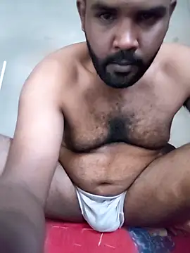 Snapshot of ListedLoin chatting on 10, 10, 2025 ListedLoin online show from 10, 10, 2025