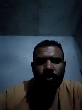 Snapshot of ListedLoin chatting on 16, 10, 2025 ListedLoin online show from 16, 10, 2025