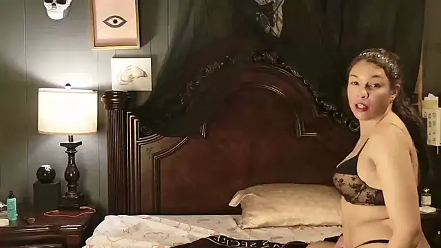 Snapshot of MeghanMarley chatting on 22, 12, 2025 MeghanMarley online show from 22, 12, 2025