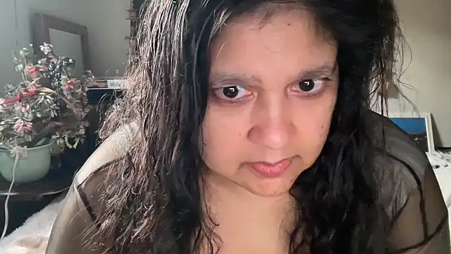 Snapshot of MelanieFawker chatting on 10, 10, 2025 MelanieFawker online show from 10, 10, 2025