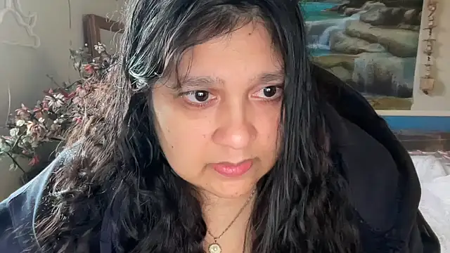 Snapshot of MelanieFawker chatting on 17, 10, 2025 MelanieFawker online show from 17, 10, 2025