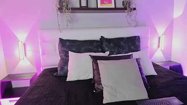 sofi bakerr online show from 23, 3, 2026