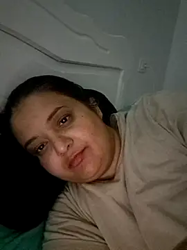 Snapshot of sarahhh1987 chatting on 20, 10, 2025 sarahhh1987 online show from 20, 10, 2025