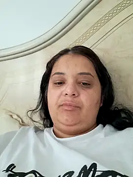 Snapshot of sarahhh1987 chatting on 28, 10, 2025 sarahhh1987 online show from 28, 10, 2025