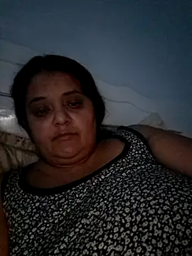 Snapshot of sarahhh1987 chatting on 7, 11, 2025 sarahhh1987 online show from 7, 11, 2025