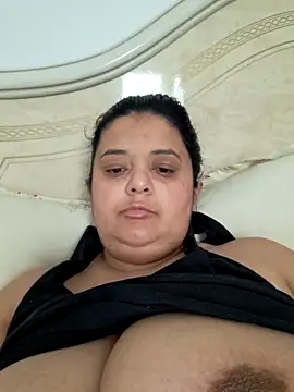 Snapshot of sarahhh1987 chatting on 14, 11, 2025 sarahhh1987 online show from 14, 11, 2025