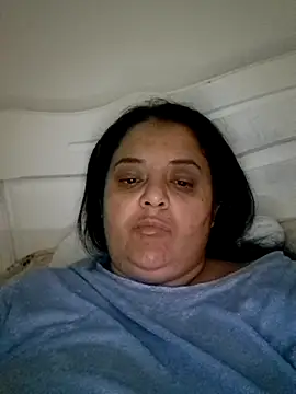 Snapshot of sarahhh1987 chatting on 17, 11, 2025 sarahhh1987 online show from 17, 11, 2025