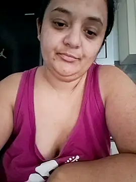 Snapshot of sarahhh1987 chatting on 20, 11, 2025 sarahhh1987 online show from 20, 11, 2025