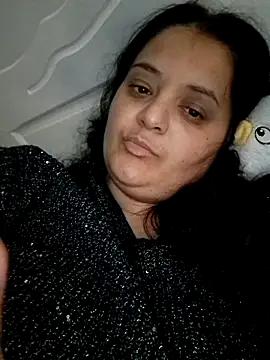 Snapshot of sarahhh1987 chatting on 16, 12, 2025 sarahhh1987 online show from 16, 12, 2025