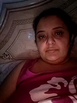 Snapshot of sarahhh1987 chatting on 8, 1, 2026 sarahhh1987 online show from 8, 1, 2026