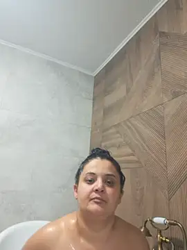 Snapshot of sarahhh1987 chatting on 12, 2, 2026 sarahhh1987 online show from 12, 2, 2026