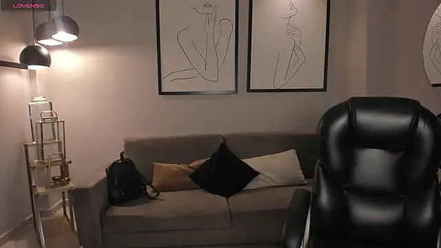 AliceHarper  online show from 7, 3, 2026