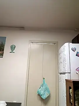 PhatAss Kummmilla online show from 15, 2, 2025