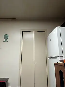 PhatAss Kummmilla online show from 5, 10, 2025