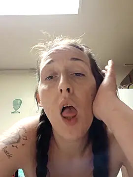 Snapshot of PhatAss_Kummmilla chatting on 28, 4, 2026 PhatAss Kummmilla online show from 28, 4, 2026
