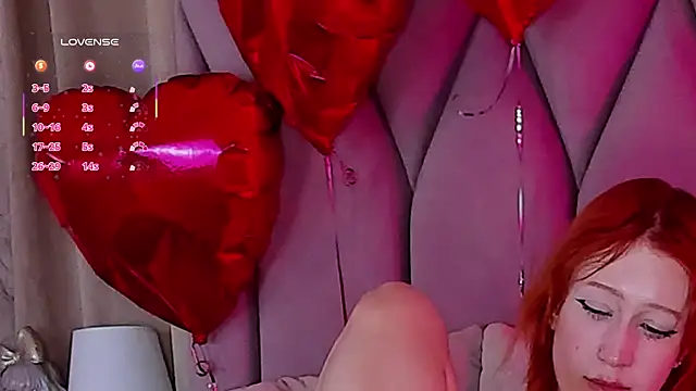 Snapshot of Eva_Cramer chatting on 21, 2, 2025 Eva Cramer online show from 21, 2, 2025