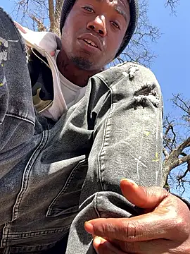 SlimeCrownzOut5 online show from 4, 3, 2025