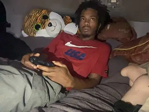 SlimeCrownzOut5 online show from 23, 11, 2025