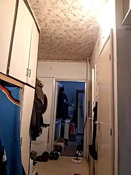 Huncutkuki online show from 1, 3, 2025