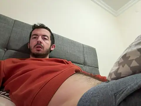 laynufff online show from 1, 4, 2026