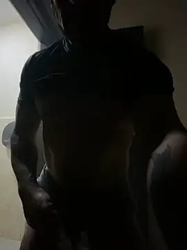 Snapshot of FumesClouds chatting on 7, 1, 2025 FumesClouds online show from 7, 1, 2025