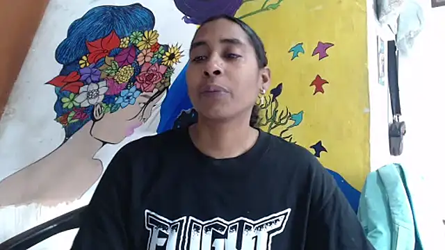 Snapshot of yohatinelly07 chatting on 4, 2, 2026 yohatinelly07 online show from 4, 2, 2026