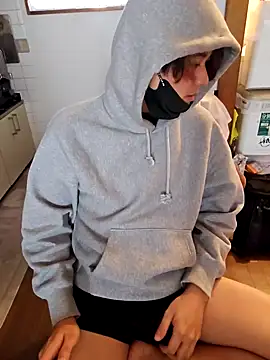 Snapshot of MANNZAAo06 chatting on 23, 12, 2024 MANNZAAo06 online show from 23, 12, 2024