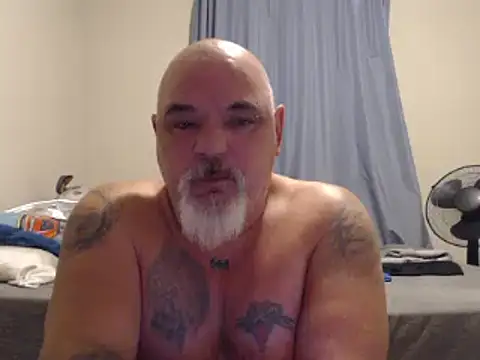 Snapshot of Newfiesausage1972 chatting on 31, 12, 2024 Newfiesausage1972 online show from 31, 12, 2024