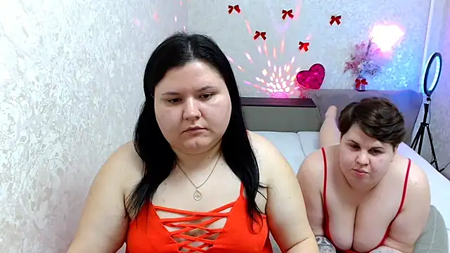 BeckyAndHellen online show from 31, 1, 2025