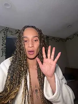 Snapshot of Shuggabutt chatting on 10, 1, 2025 Shuggabutt online show from 10, 1, 2025