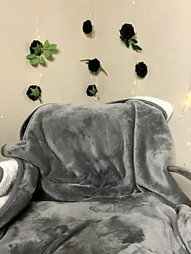 Snapshot of Shuggabutt chatting on 3, 10, 2025 Shuggabutt online show from 3, 10, 2025