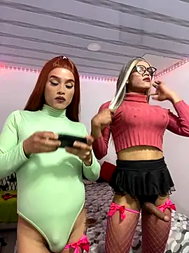 Snapshot of big_girl21cm chatting on 3, 10, 2025 big girl21cm online show from 3, 10, 2025