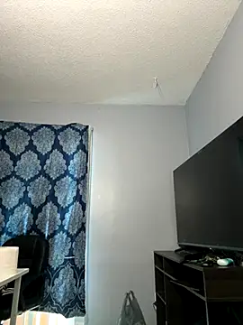 Luisrtrrr online show from 20, 10, 2025