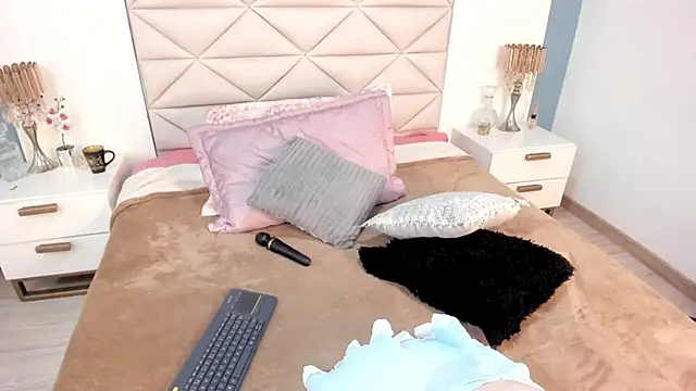 Snapshot of Twwiiggy chatting on 16, 1, 2026 Twwiiggy online show from 16, 1, 2026