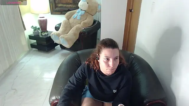 Snapshot of alexia_87 chatting on 30, 5, 2026 alexia 87 online show from 30, 5, 2026