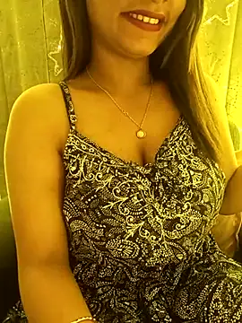 Snapshot of Divya_girl chatting on 7, 3, 2025 Divya girl online show from 7, 3, 2025