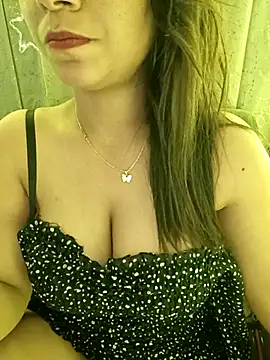 Snapshot of Divya_girl chatting on 12, 3, 2025 Divya girl online show from 12, 3, 2025