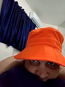 luismanuel 1998 online show from 30, 11, 2025