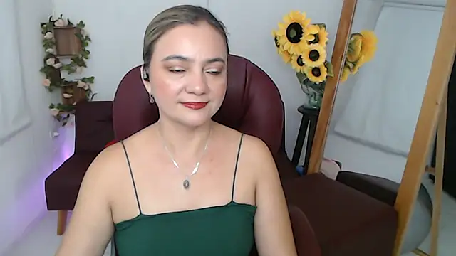 Snapshot of ana_milf chatting on 18, 6, 2026 ana milf online show from 18, 6, 2026