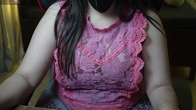 Snapshot of only_aleesha chatting on 21, 3, 2025 only aleesha online show from 21, 3, 2025