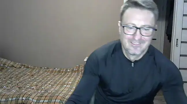 Snapshot of HarrySnake chatting on 12, 12, 2024 HarrySnake online show from 12, 12, 2024