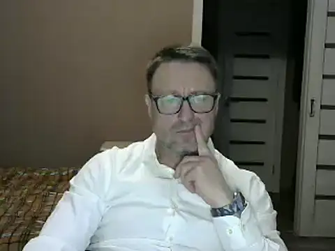 Snapshot of HarrySnake chatting on 15, 12, 2024 HarrySnake online show from 15, 12, 2024