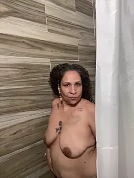 Snapshot of ladycreamypr2 chatting on 8, 2, 2026 ladycreamypr2 online show from 8, 2, 2026